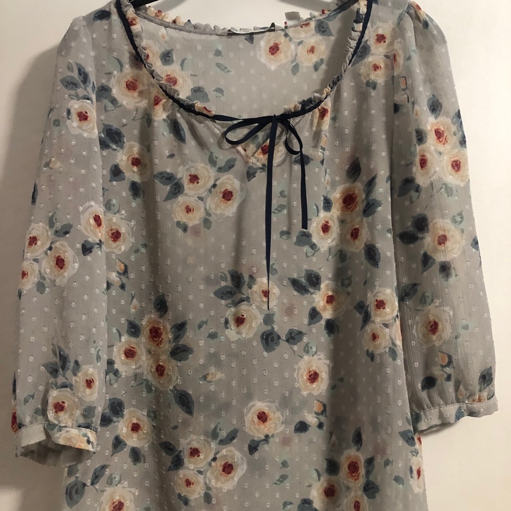 Floral Tie-Neck Women’s LC Lauren Conrad Blouse 3/4 Sleeve Button Detail